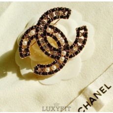 CN 샤넬 레더 브로치