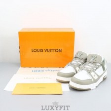 LV 루이뷔통 트레이너 스니커즈 (그레이)
