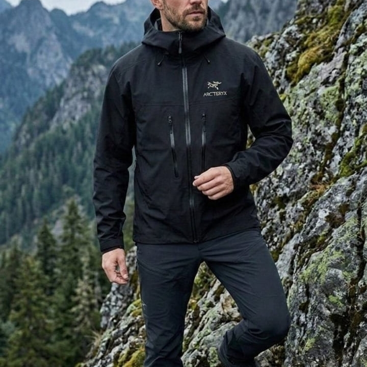 AT 아크테릭스 알파 SV 자켓 블랙