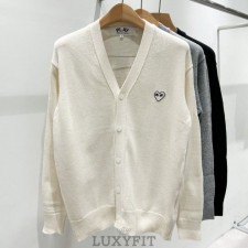 CD 꼼데가르송 남녀공용 화이트 와펜 V넥 가디건