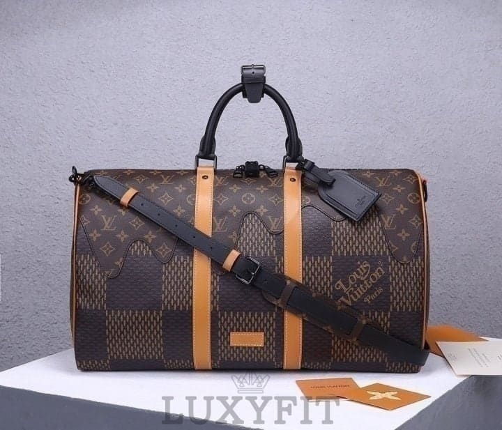 LV 루이비통 루 니고 키폴