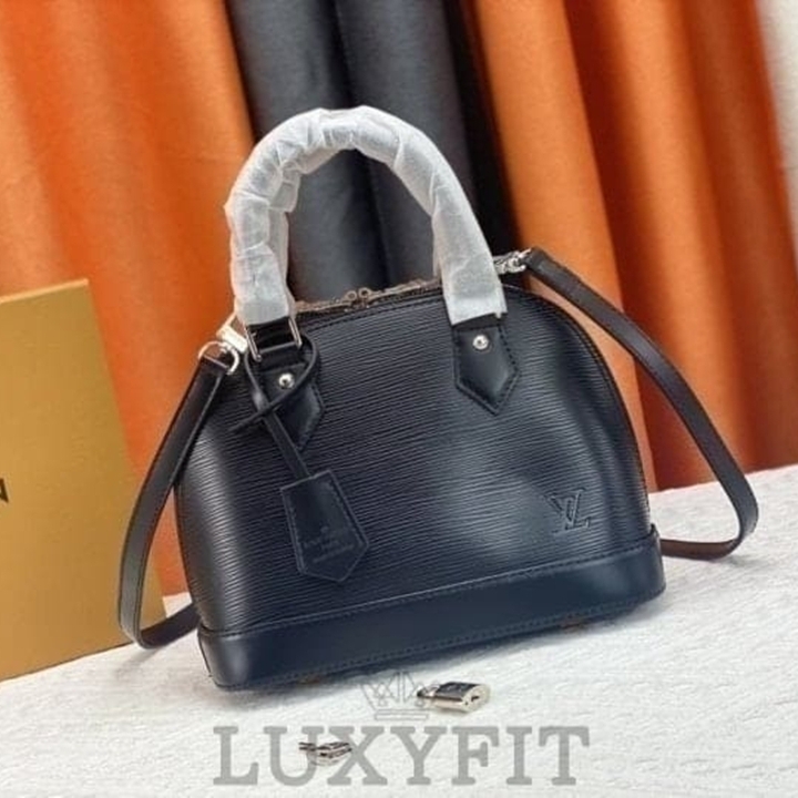 LV 루이비통 루 알마BB 에삐