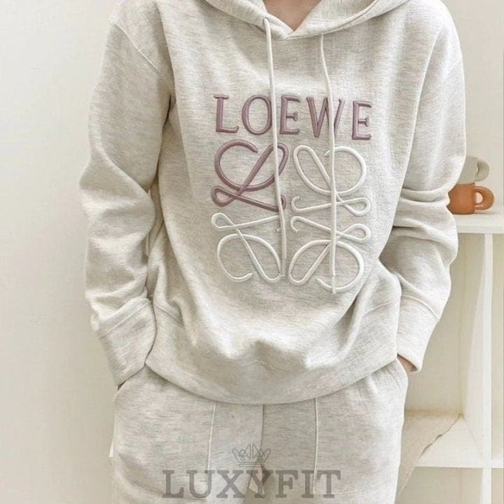 LW 로에베 자수 후드 세트