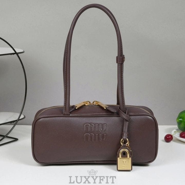 MU 미우미우 토트 가죽 보 백