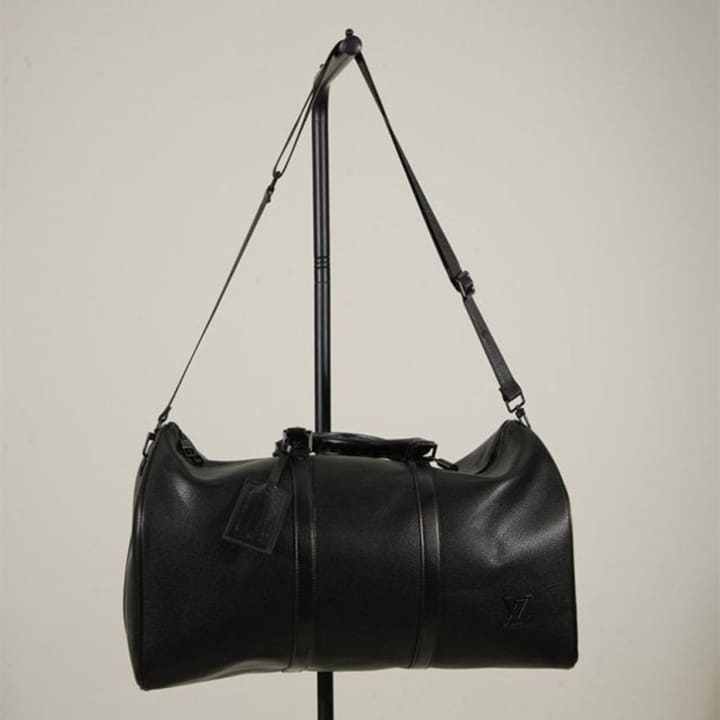 LV 루이비통 키폴 반둘리에 50