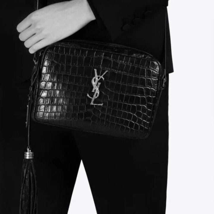 YS 생 로랑 크로커다일 루 카메라백