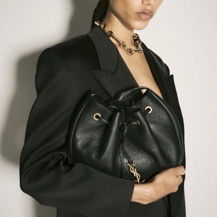 YS 생 로랑 파리스 VIII 플랫호보