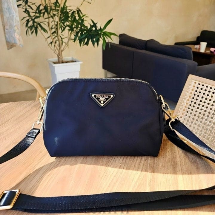 PD 프라다 2단 크로스 2