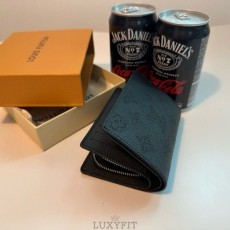 LV 루이비통 2단 지갑