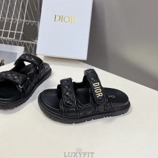 DO 디올 블랙 퀼트 까나쥬 뮬 슬리퍼