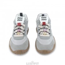 MU 미우미우 타이어 여성 스니커즈