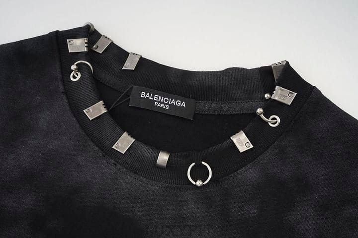 BC 발렌시아가 A 6519 피어싱 타이다이 구제 워싱 반팔