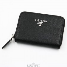 PD 프라다 사피아노 메탈로고 레더 동전지갑