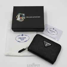 PD 프라다 사피아노 삼각로고 레더 동전지갑