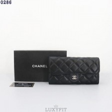 CN 샤넬 클래식 체인 지갑