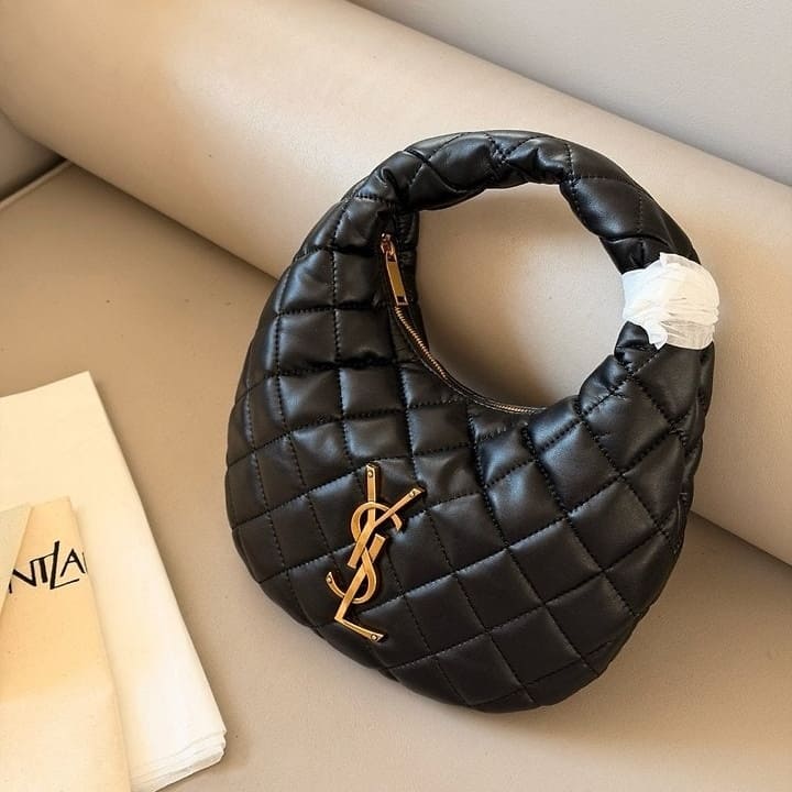 YS 생 로랑 이카리노 퀼팅 레더 토트 백