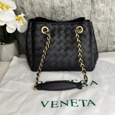 BT 보테가 베네타 스몰 파라슈트 체인 숄더 백