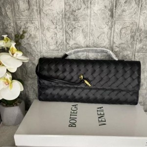 BT 보테가 베네타 안디아모 클러치