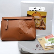 LW 로에베 TC500W05 클러치백