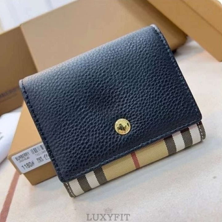 BB 버버리 스몰 빈티지 체크 랜카스터 3단 지갑