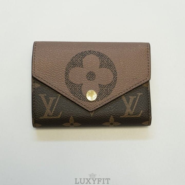 LV 루이비통 조에 월릿 3단 지갑
