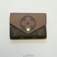 LV 루이비통 조에 월릿 3단 지갑