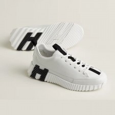 HM 에르메스 남성 점프 화이트 & 블랙 투톤 스니커즈