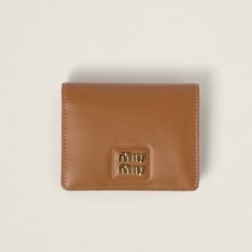 MU 미우미우 반지갑