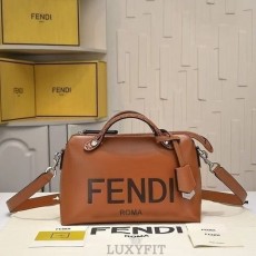 FD 펜디 바이더웨이 보스턴백