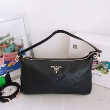 PD 프라다 유진 불박크로스백 블랙
