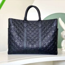 LV 루이비통 삭플라 24H