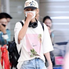 CL 셀린느 AVE 57 SKY 티셔츠