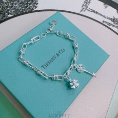 TC 티파니앤코 수입 블루박스 참 브레이슬릿 입