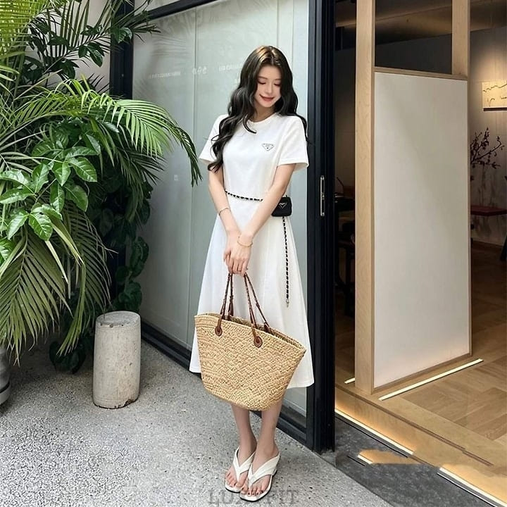 PD 프라다 체인 미니 파우치 라운드 넥 롱 테리 원피스