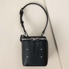 MG 메종 마르지엘라 Mini Box Bag