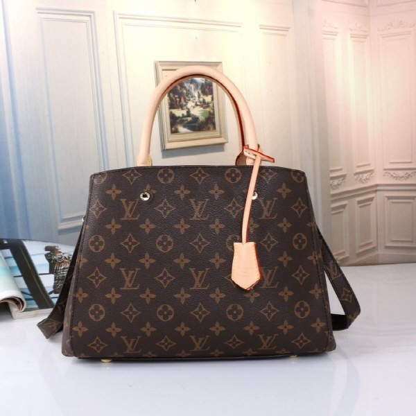 LV 루이비통  몽테뉴 MM