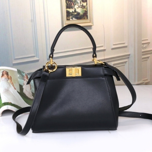 (국내) FD 펜디 피카부 미니백