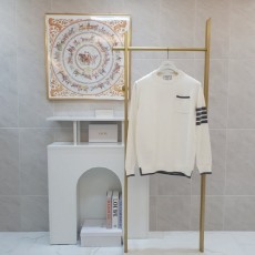 (국내) TB 톰브라운 23FW 포켓 사선 울 니트