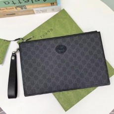 GC 구찌 인터로킹 G 파우치